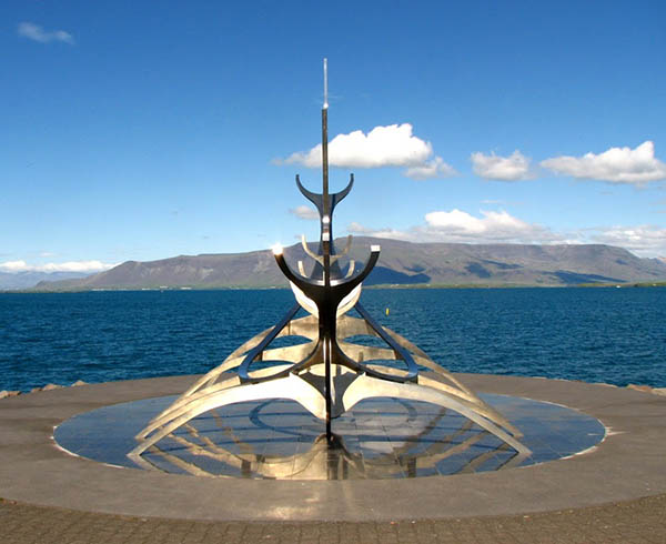 free things iceland