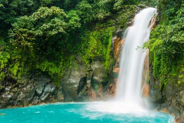 costa-rica-waterfall