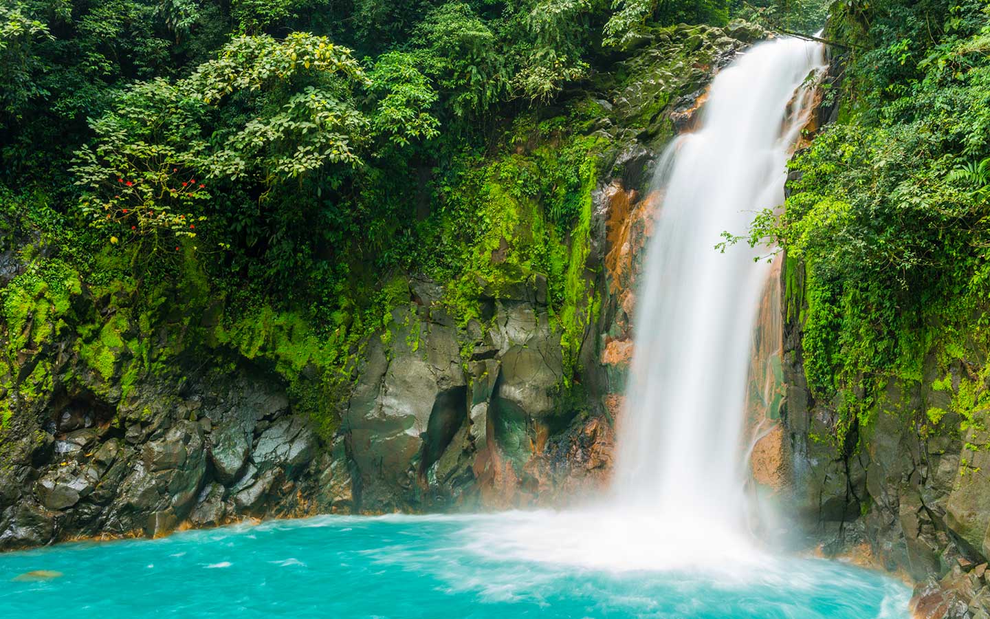 costa-rica-waterfall