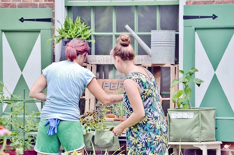 best ways to spend a gap year