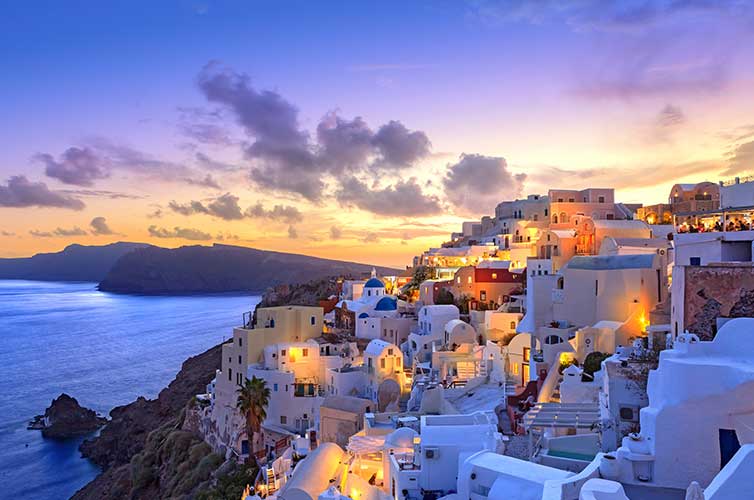 Santorini-Instagram-worthy-destination