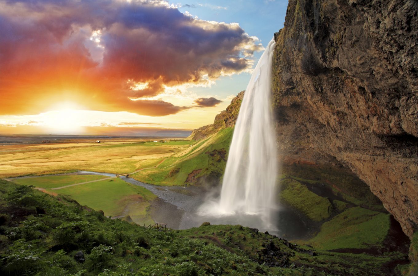 seljalandsfoss-waterfall-iceland