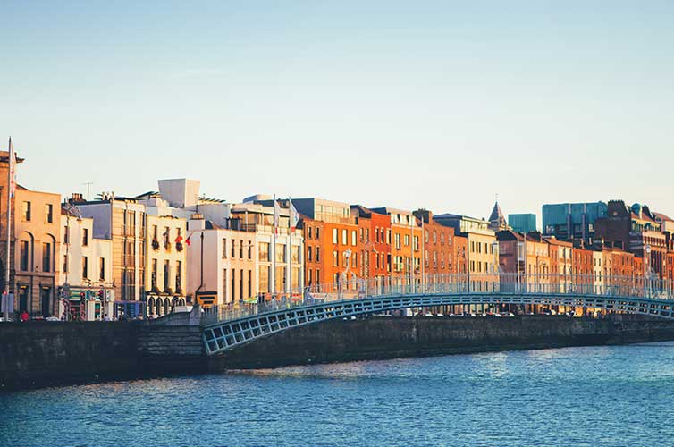 dublin-ireland-bridge