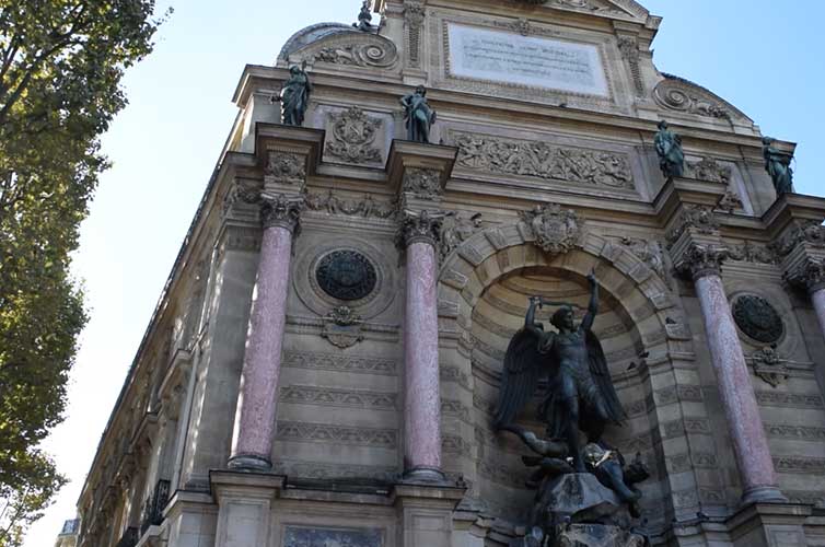 monument-paris-travel