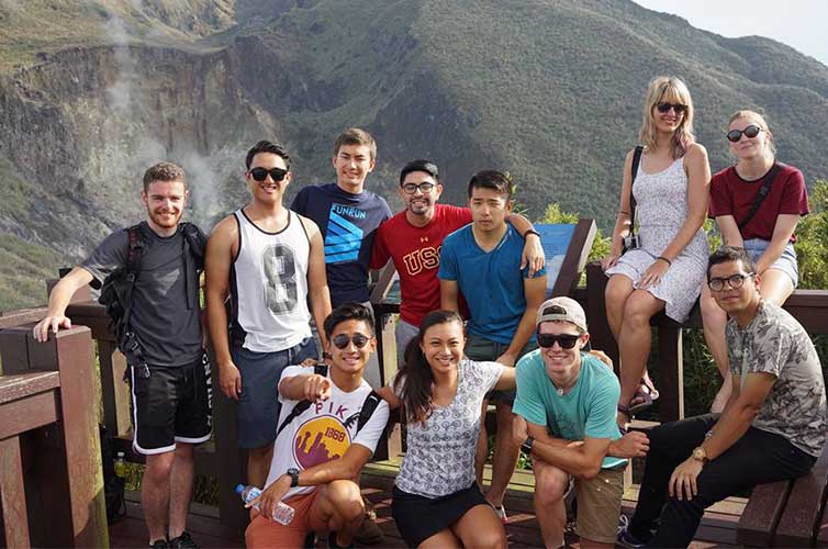 friends-Taiwan-bicycle 