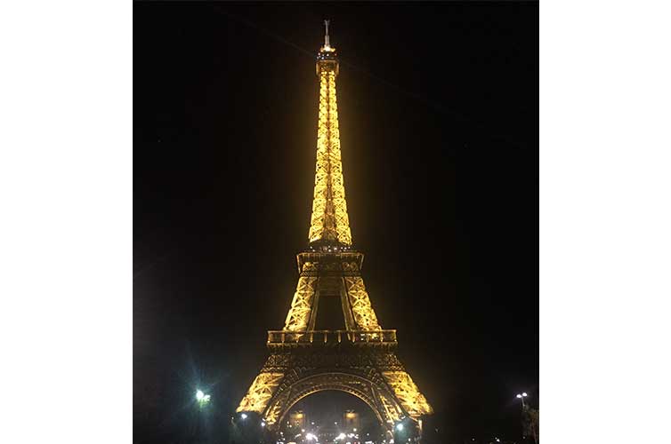 eiffel-tower-paris-free-things 