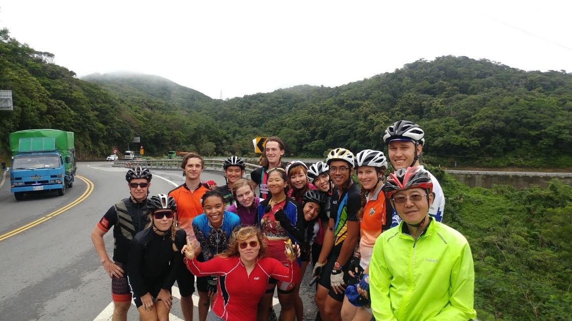 wuling-cycling-in-taiwan