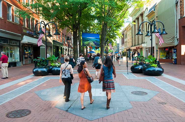 college towns charlottesville downtown