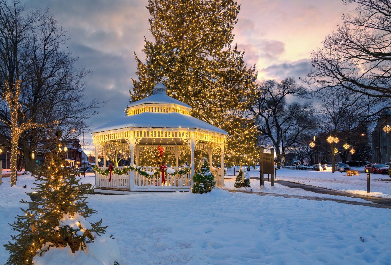 Holiday lights decorations in the town of Middletown, Connecticut