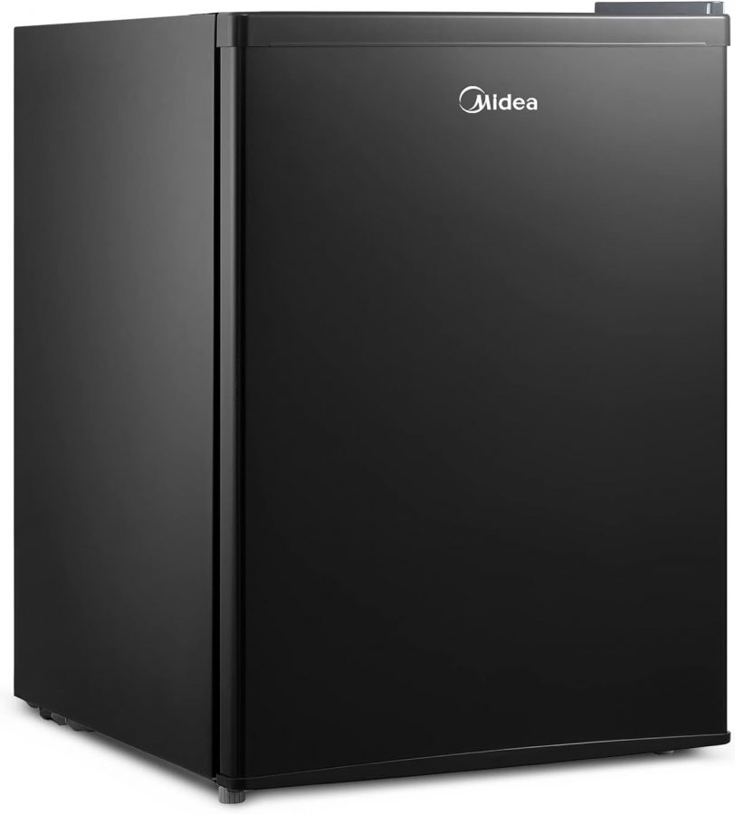 Midea mini fridge, perfect for dorms